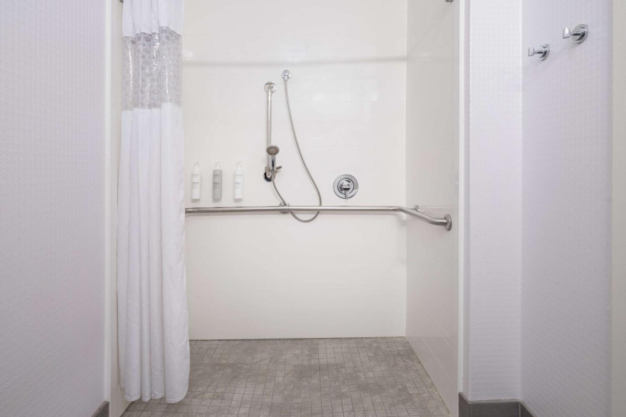 Hampton Inn Sanford Εξωτερικό φωτογραφία